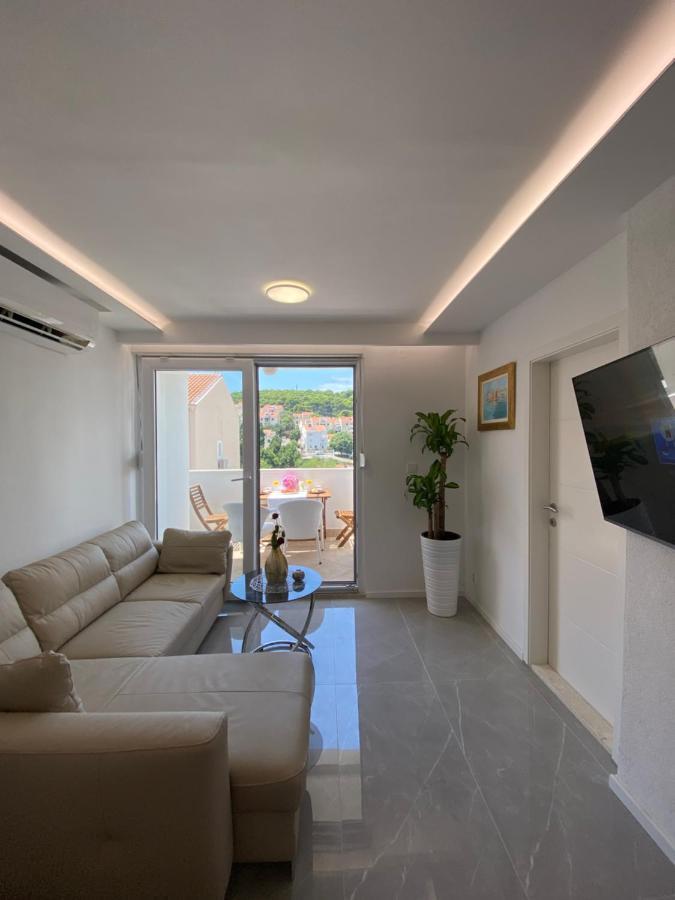 White Sapphire Apartment ดูบรอฟนิก ภายนอก รูปภาพ